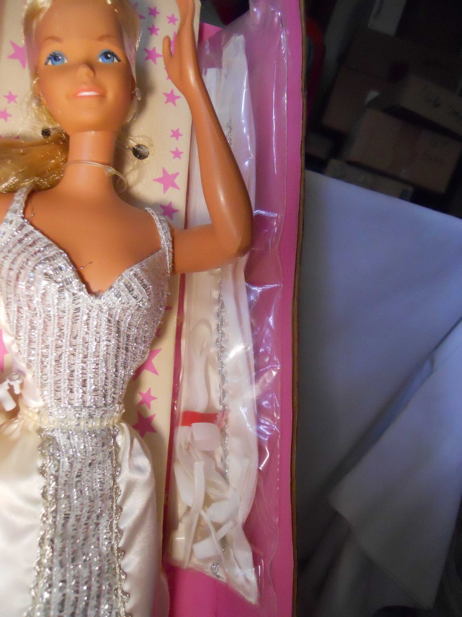 Vintage SUPERSIZE BARBIE Superstar #9828 1976 NIB | eBay Vintage SUPERSIZE BARBIE Superstar #9828 1976 NIB | eBay