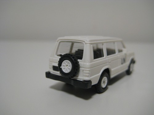 Rietze H0 50351 (1) - Coche todoterreno Mitsubishi Montero I (L040) "UN" - Foto 7 di 12