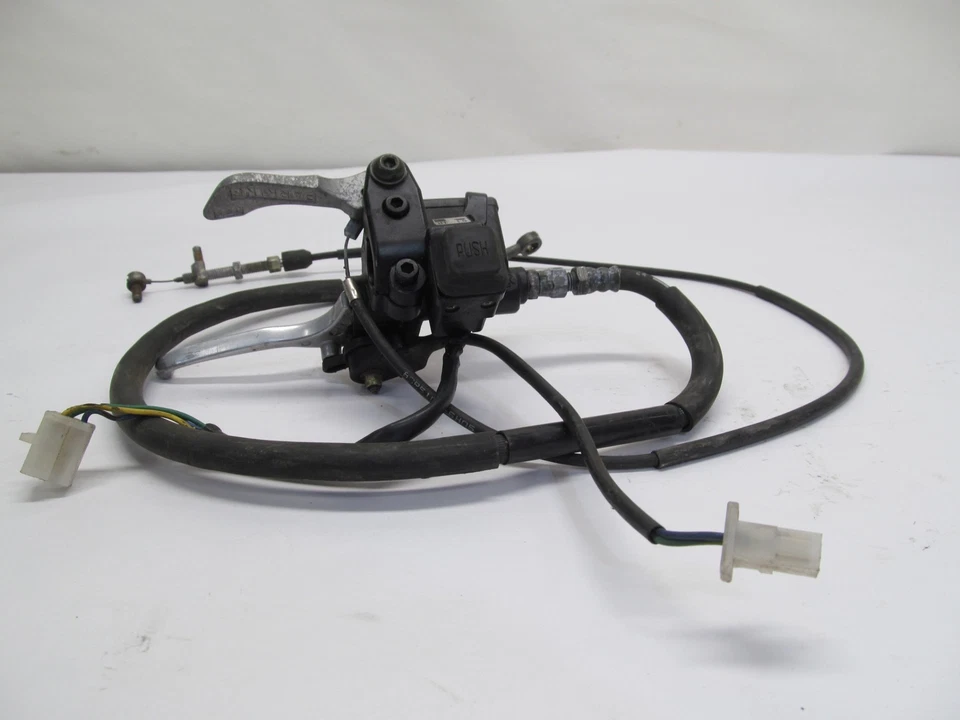 2012 YAMAHA VECTOR LTX BRAKE CALIPER WITH MASTER CYLINDER 1 - Image 2 of 4