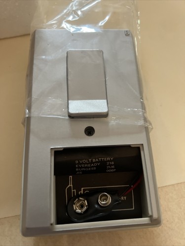 Receptor portátil de 2 bandas Tempest AM FM de colección con auriculares - Imagen 5 de 7