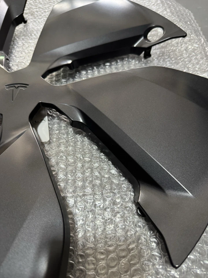 2025 Tesla Modal Y OEM 19’ Crossflow Wheel Cover vehicle set - Image 4 of 4
