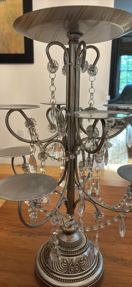 Soporte para Cupcakes de Plata con Cristales Soporte de Exhibición para Cupcakes Foto 3 de 3