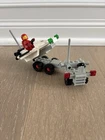Lego VTG Space Set 6870 Space Probe Launcher 100% Complete w/ Minifigure