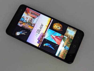 ZTE  Blade V8 mini 16GB Schwarz Dual Sim Smartphone V0850