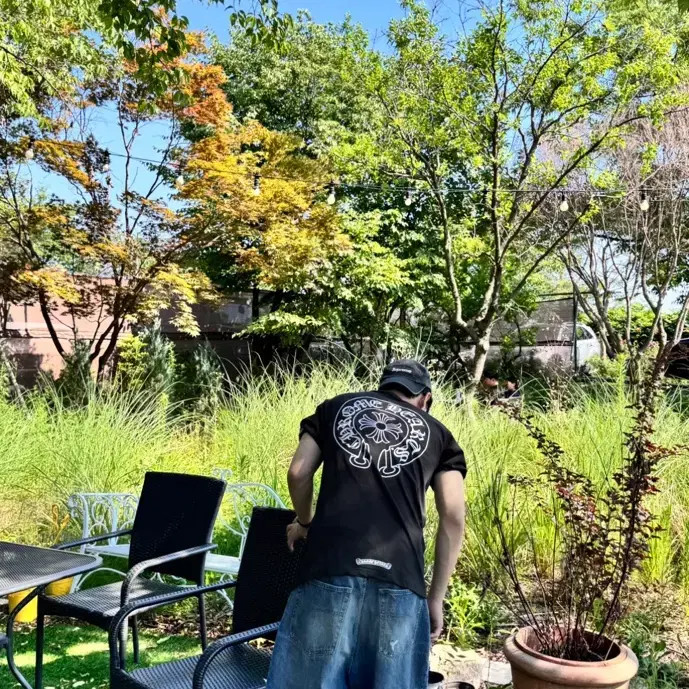 Adidas Balenciaga White/Green Sneakers - Size 43, Pre-Owned thumbnail 3