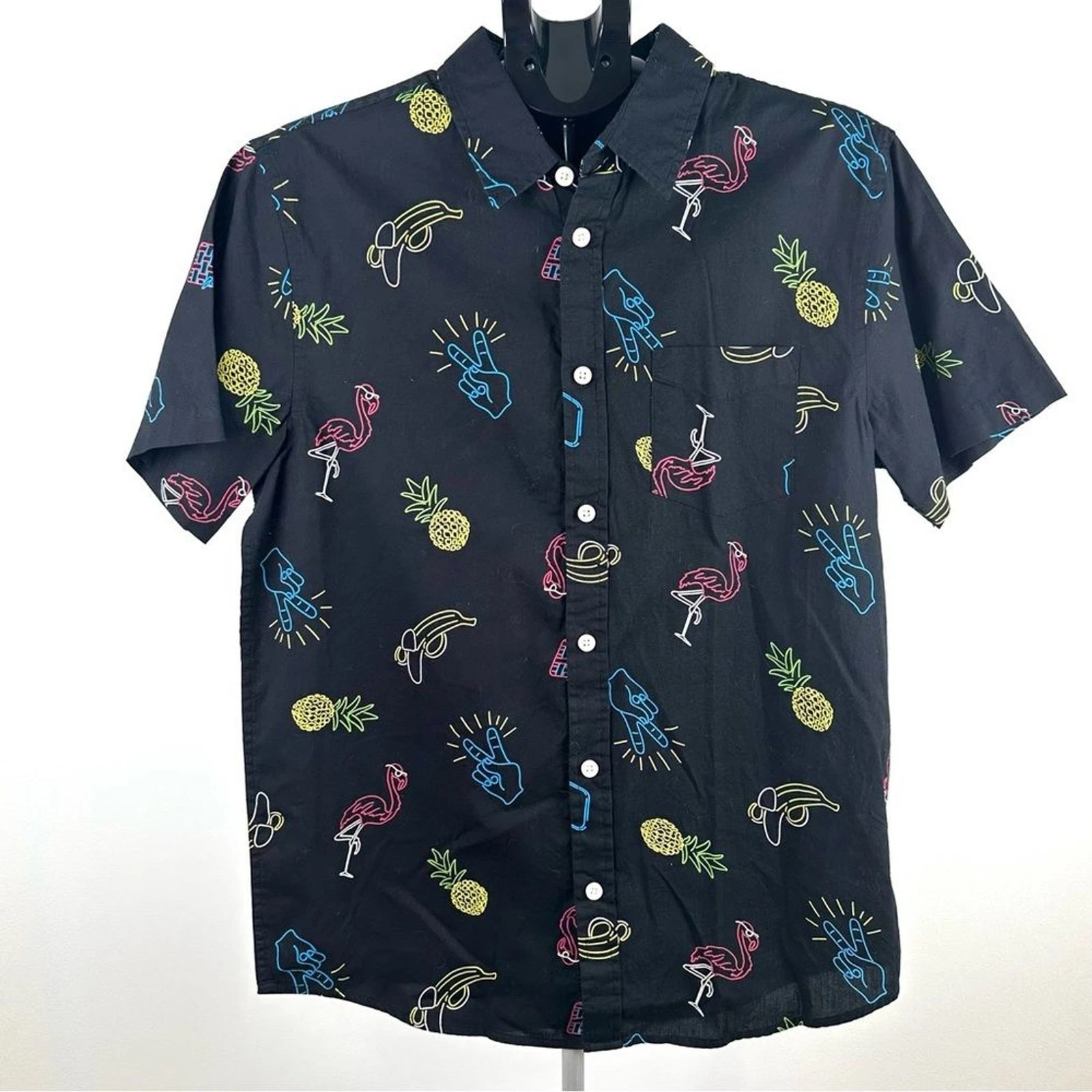 New Urban Pipeline Men’s SZ M Black Neon Hawaiian Short Sleeve Shirt Vacation