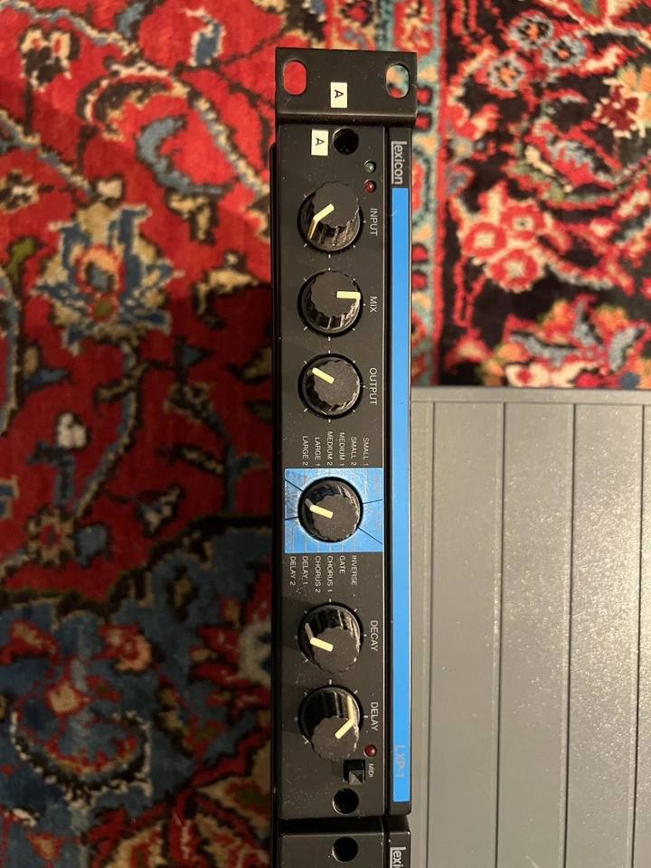 Lexicon LXP-1 High End Multieffektgerät Hallgerät Gebraucht Top Zustand (19“) - Bild 2 von 4