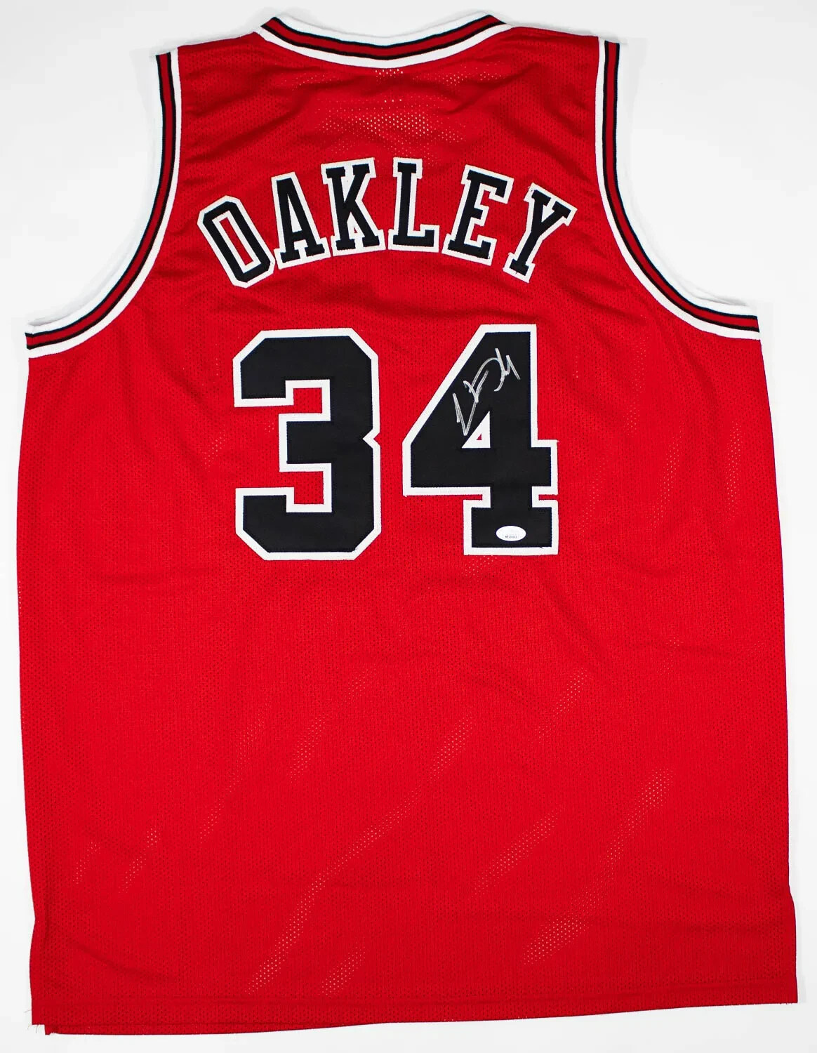 Charles Oakley Autographed Signed Chicago Bulls Jersey (JSA COA) 1994 NBA All-Star Forward 