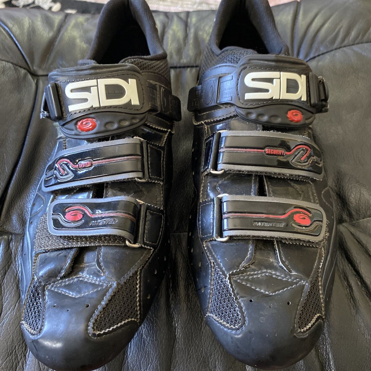 SIDI Hi-Tech Cycling Shoes | EUR 42 1/2 | Full Vent Carbon SIDI Hi-Tech Cycling Shoes | EUR 42 1/2 | Full Vent Carbon