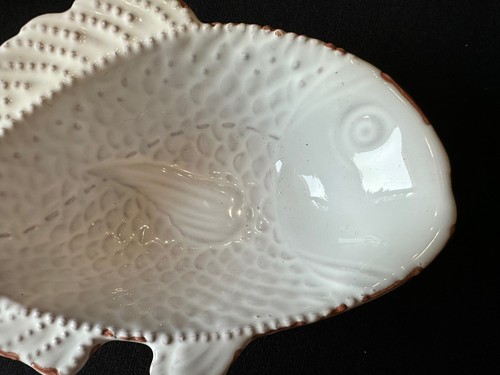 3 Mud Pie Fish Shaped Dip Bowls Mini Distressed Rustic Look Set of 3 - Picture 7 of 13