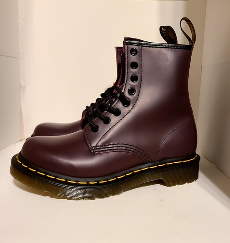 Dr. Doc Martens 1460 Smooth Leather 