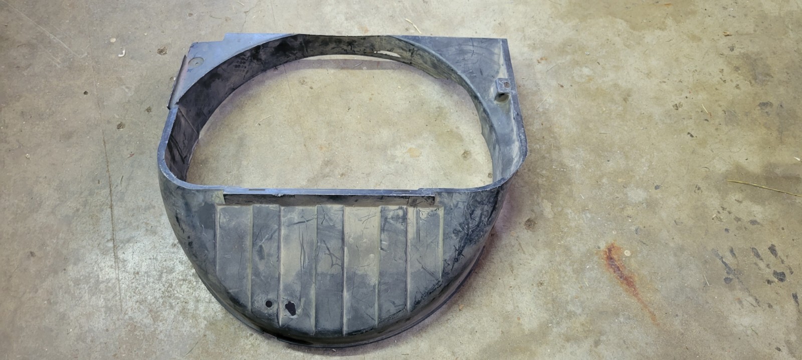 19841986 Nissan 300ZX Z31 Radiator Fan Shroud Cover eBay