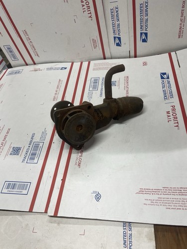 STUDEBAKER EARLY CHAMPION SIX WATER PUMP 169 & 185 1942-58 # 682630 - Picture 5 of 8