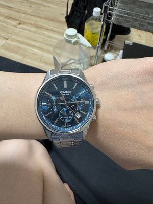 Casio MTP E515 Wristwatch Silver Strap Timepiece Authentic Vintage Genuine