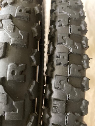 Redline Mid School 20 inch tire set vintage bmx Gt04457 - Picture 6 of 6