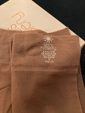 Fields Hosiery 100 Nylon Stockings 2 Pair  Agilon  Seamless Harmony B  9.5-10