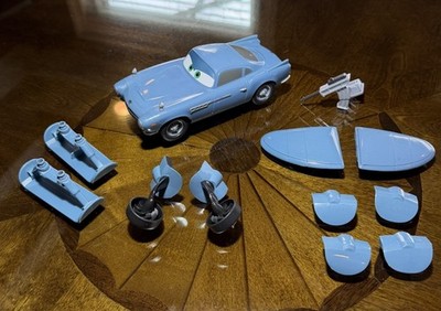 DISNEY PIXAR CARS 2 GEAR UP & GO 3 IN 1 FINN McMISSILE RARE