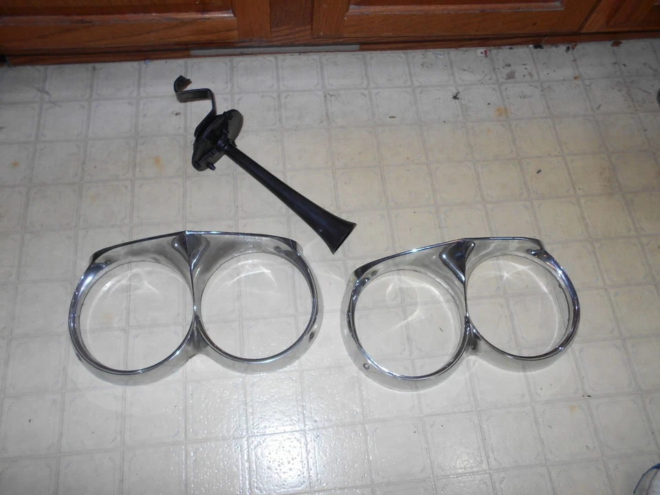 1963 1964 Cadillac Trumpet Horn Plus Molduras para Farol Série 62 Eldorado Deville - Imagem 2 de 4