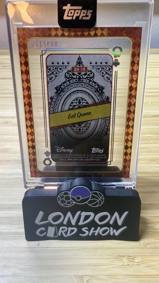 Topps Mint Disney 2025 - Evil Queen - Snow White - Acetate Playing Card 089/125 — 第 3/3 张图片