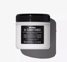 Image of Davines Oi Conditioner 250ml Beautifying Conditioner
