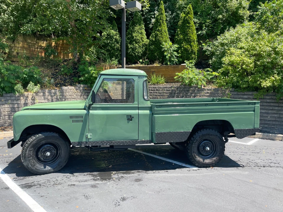 1989 Land Rover Defender  - Image 2 of 4