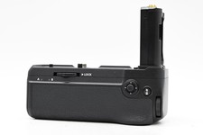 Nikon MB-N11 Power Battery Pack with Vertical Grip Z6II Z7II 011