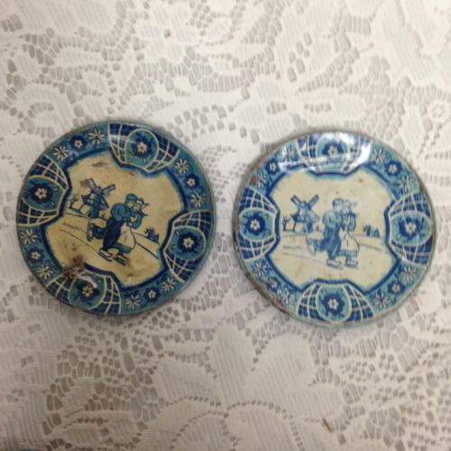 1940s Wolverine, Delft 4-pc Child's Tin Dishes - Picture 2 of 5