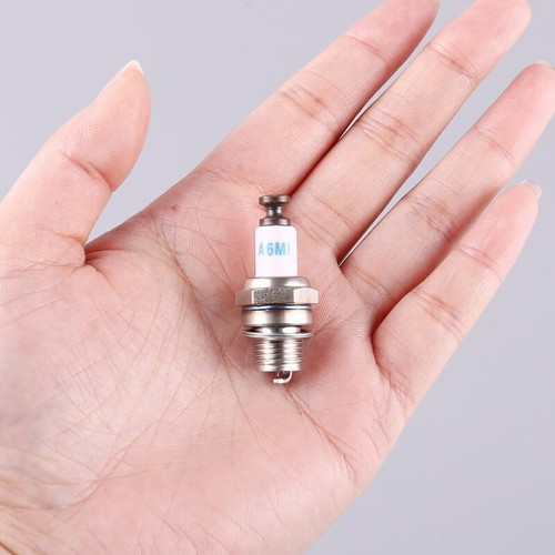 Sparking Plug For 15BM 20SBM 20RE 26BM 32CC 35RE 56CC 60CC 60RE Gasolines - Picture 5 of 8