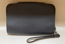 Preowned Authentic Louis Vuitton Taiga Leather Pochette Baikal