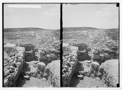 Excavations at Tell Beit Mirsim (Kirjath-Sepher) 1926. West gate excavated