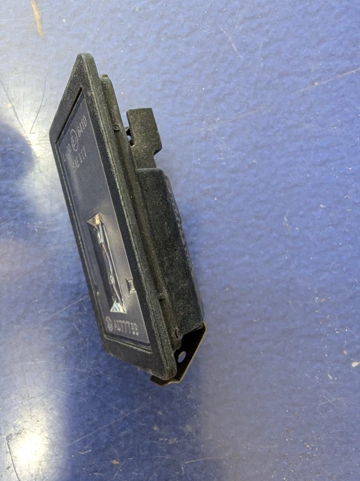 license plate light Jaguar XK 150 X150 BW83-13N775-A oem - Image 2 of 4