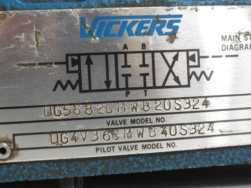 Vickers DG5S82CMWB20S324 Directional Control Valve Base Unit USED - Picture 3 of 3