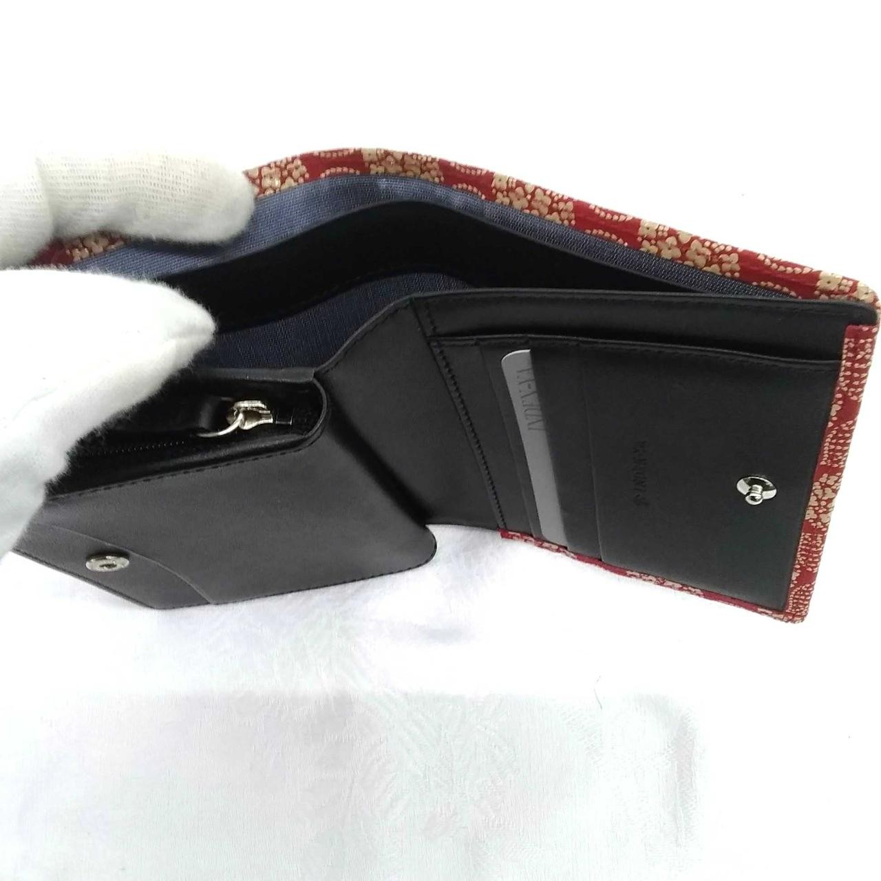 Bi fold wallet Model Hydrangea pattern INPANDAYA - image 4