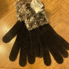 Plush Gray Fuzzy Winter Gloves With Fluffy Cuffs  One Size 