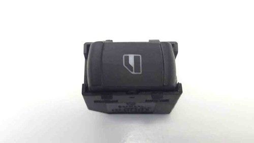 VW GOLF III Variant 1H5 Schalter für Fensterheber hinten links 31295247