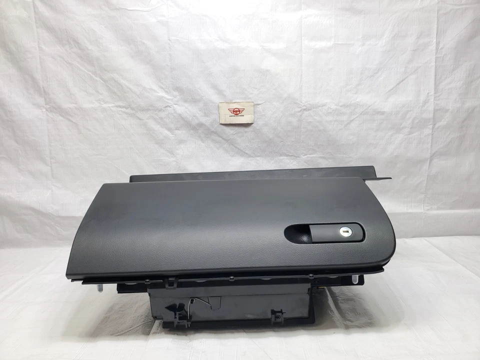2011-2017 Volkswagen Touareg Dashboard Glove Box Storage Compartment OEM Foto 2 de 4