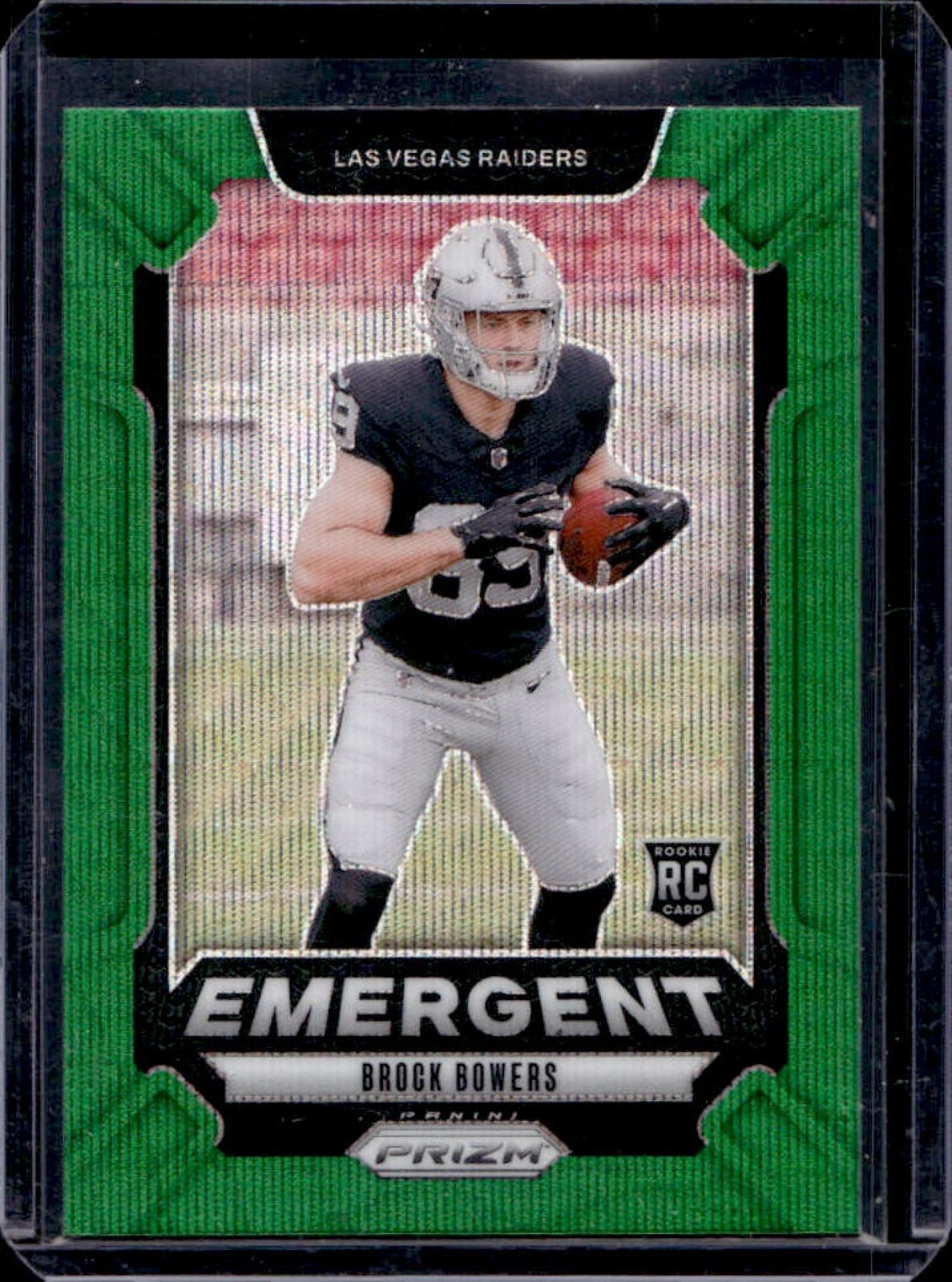 2024 Prizm Brock Bowers Emergent RC Green Wave Rookie #8 Raiders