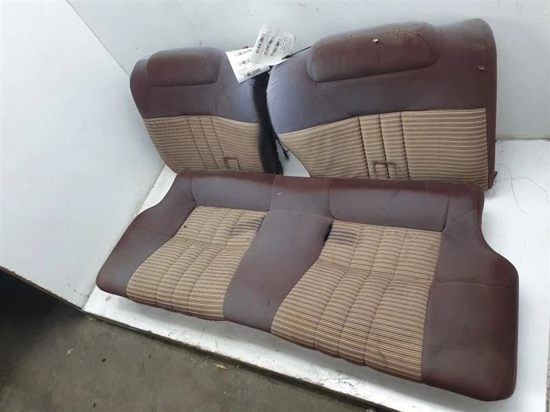 Ткань для заднего сиденья 82 83 84 85 Toyota Supra  - Изображение 3 из 4