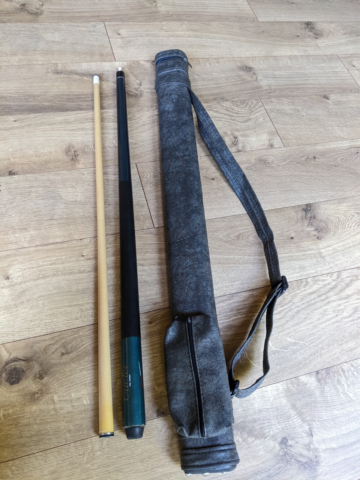 Cuetec WARP RESISTANT Earl Strickland Rare Original Cuetec