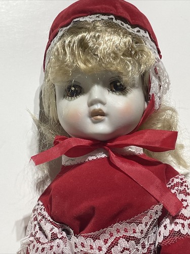 Vintage MSR Imports Christmas Doll w/Muff 18” Tall Porcelain Heads And Arms NOS - Picture 2 of 6