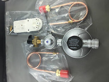 CARAVAN HOME 500 MJ Capacity  2 Stage LPG Regulator  Change Over Tap 6060546