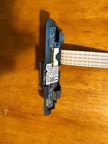 SAMSUNG UE75DU7100KXXU IR-Sensor und Kabel