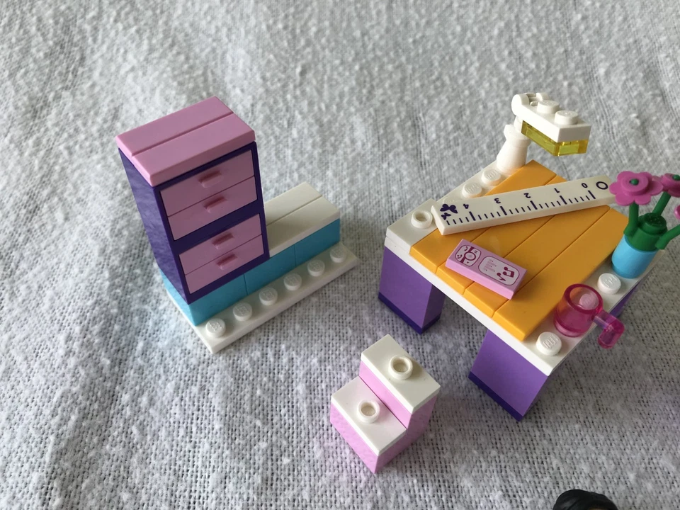 LEGO FRIENDS: Emma's Fashion Design Studio (3936) Completo, sin instrucciones Foto 4 de 4