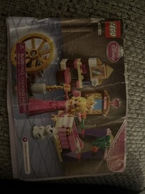 LEGO Disney: Sleeping Beauty's Royal Bedroom (41060) Used Complete No Box