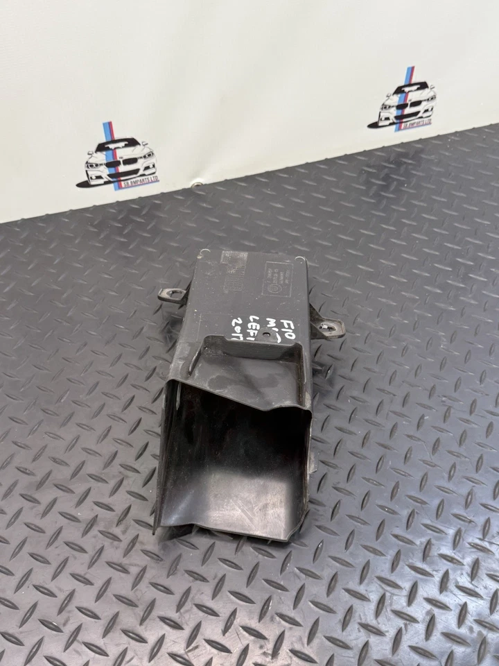 BMW 5 СЕРИИ F10 F11 ПЕРЕДНЯЯ ПАНЕЛЬ SLAM БАМПЕР ВОЗДУХОВОД ПАССАЖИРСКИЙ ЛЕВЫЙ 7200797 - Изображение 2 из 4