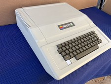 Vintage Apple II Plus Computer Excellent Case. Power Light Comes On. No Video