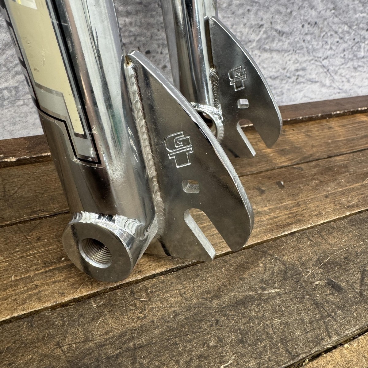Vintage GT BMX Freestyle Fork 20in 1 1/8 Threadless Chrome 990