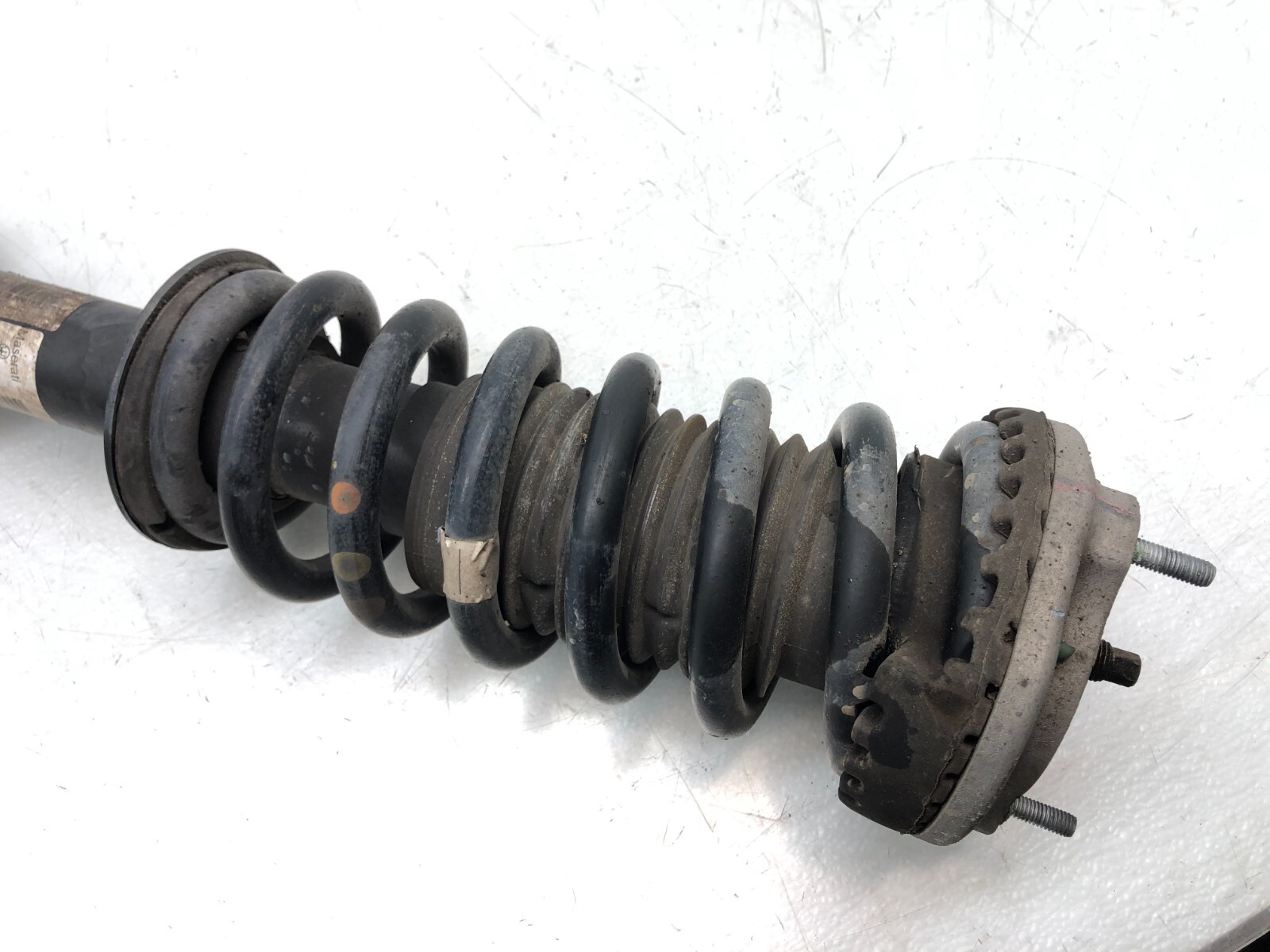 Maserati Ghibli 2014-2022 FRONT+RIGHT Shock absorber
