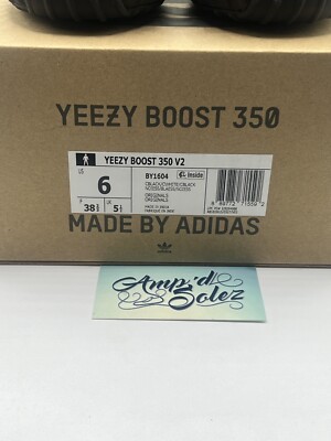 yeezy boost 350 v2 oreo box (9M)  Breaking Grail length Boost cushioning for optimal comfort and energy return Yeezy Boost 350 V2 Core