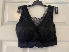 BREEZIES Lace Seamless Cami Bra - A378013 Wirefree 